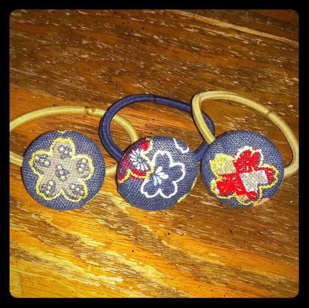 Ponytail holders